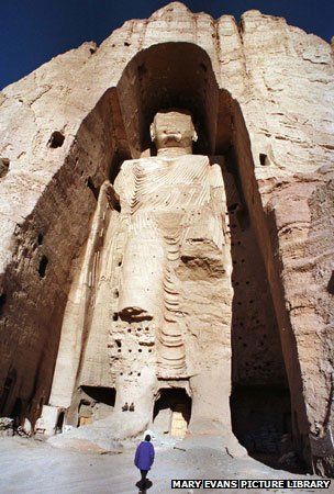 The 175-foot tall Salsal Buddha