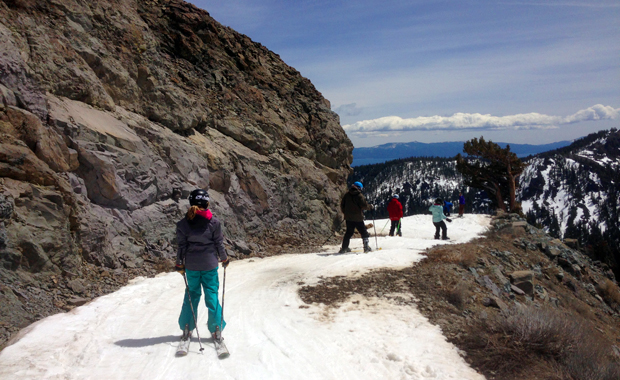 Low tide skiing at Squaw Valley, here the traverse to Lady's Downhill on KT