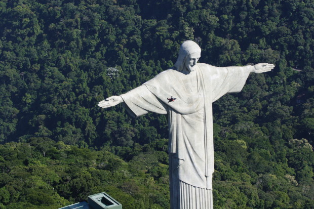 Jeb Corliss Base Jumping off Christ the Redeemer in Rio de Jainero