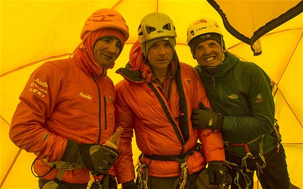 Ueli Steck, Jon Griffith and Simone Moro at camp 2 on Mt Everest Photo: Jon Griffith/Alpine Exposures