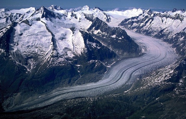 Grosser Aletschgletscher, the longest glacier in the Alps. Aerial photo J. Alean, 1980.