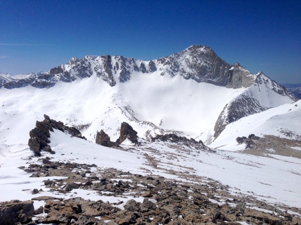 Here's a good view of Mt Conness and the summit couloirs off of Mt Conness from North Peak.