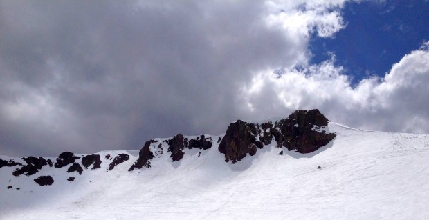 Palisades are hangin' in there.  Still plenty of snow up high at Squaw.