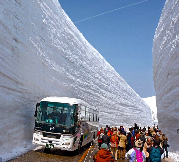 Tateyama Kurobe Alpine Route, Japan, 2014. 