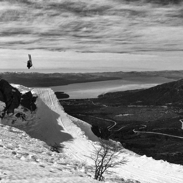 Pier Solomon getting high above lake Nahuel Huapi in Bariloche, Argentina.  photo:  Michelle Parker on Chris Coulter's phone/SGT