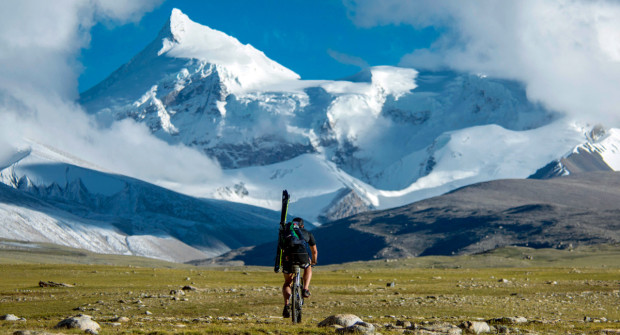 Haag training for his ride from Shishapangma to Cho on the Tibetan Plateau.   Photo: Elias Lefas/Dynafit