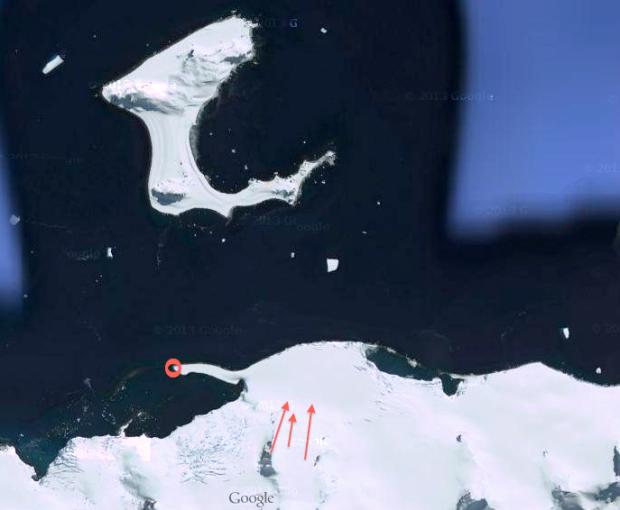 Half Moon Isle floating above Livingston Isle. Red circle = landing/pick up. Red arrows = lines skied.