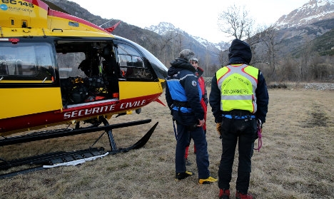 Rescue team near the avalanche accident with 3 deceased skiers yesterday. photo: ap