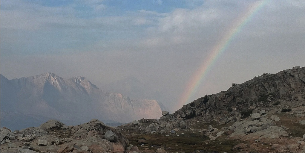 Smoke and rainbows in Kings Canyon on 8/26