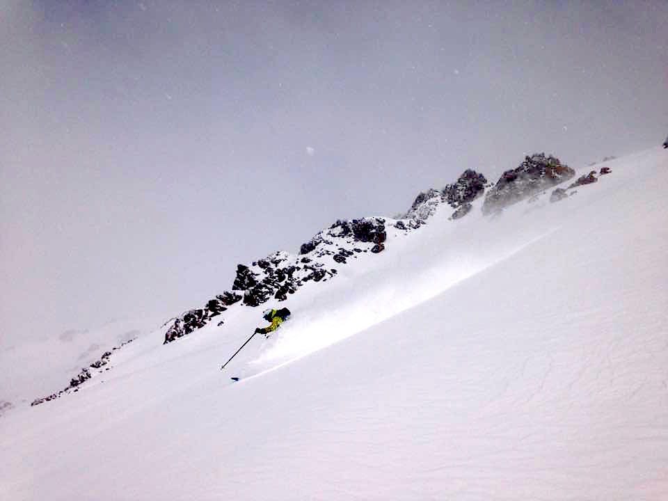 Pow skiing on Nubes today.