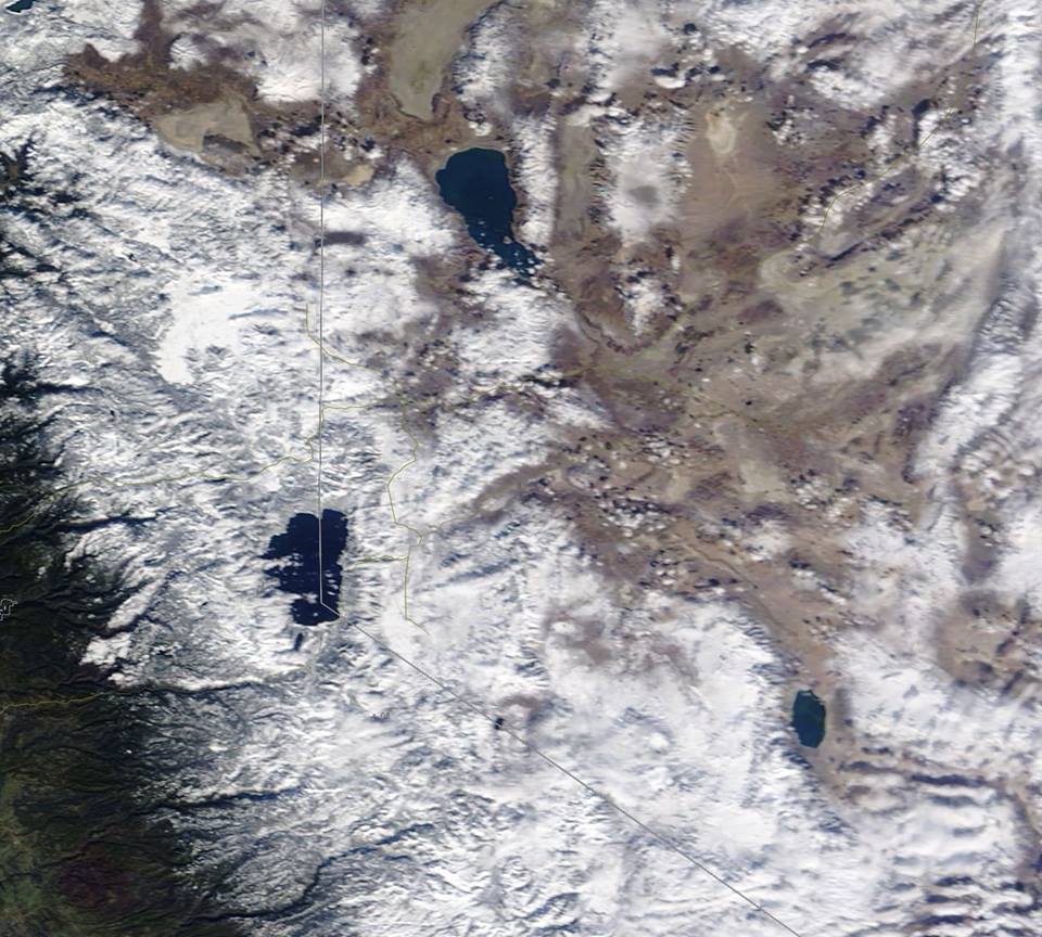 "This picture shows the snow cover from midday yesterday." - NOAA, today