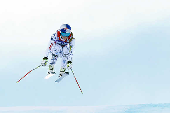 Lindsey Vonn flies into the record books with win number 36 at the downhill in Altenmarkt/Zauchensee, Austria. (Getty/Agence Zoom-Christophe Pallot)