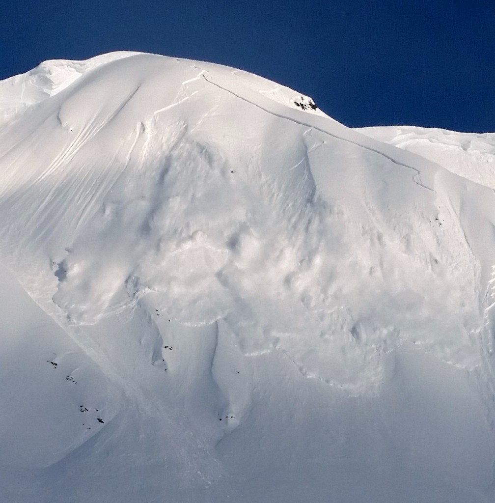 Avalanche off Turnagain Pass on Monday.  photo:  mike records