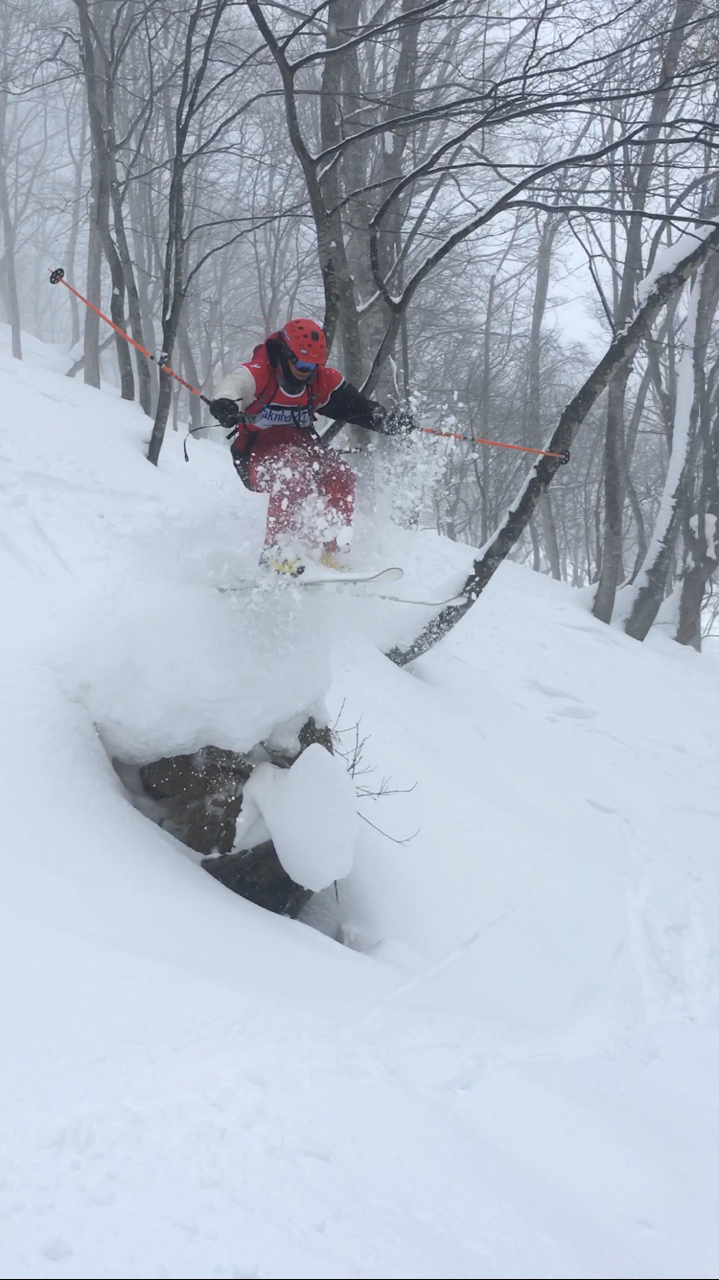 Author hits a sidecountry Japow Pillow 