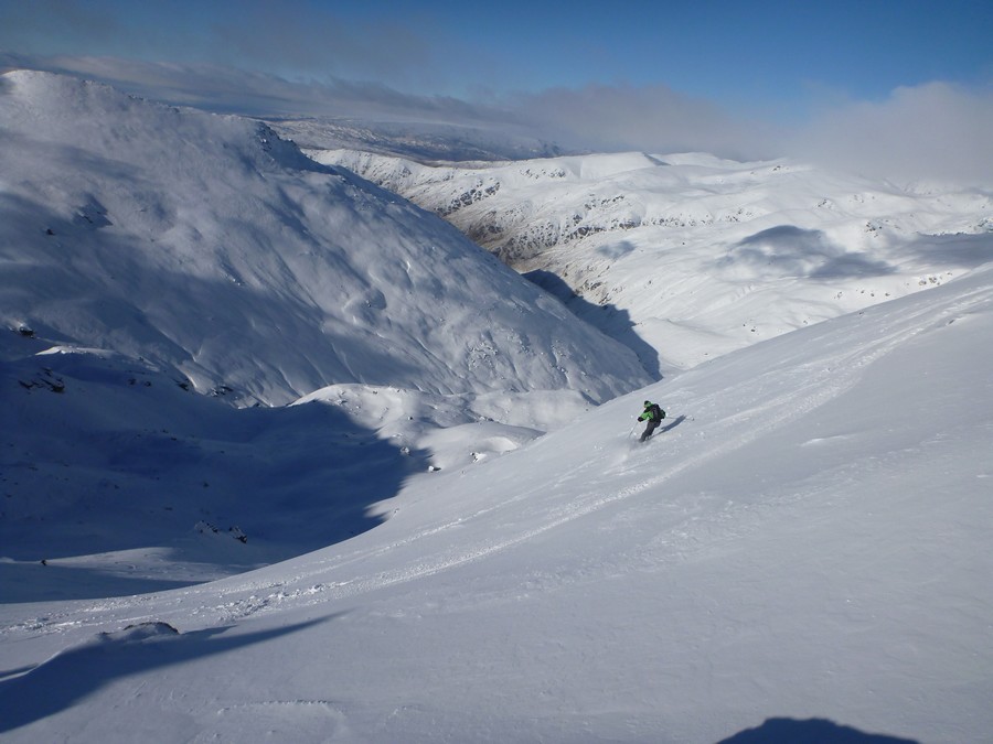 Backcountry skiing near Lake Alta, where the avalanche occurred. photo: skitouring.co.nz