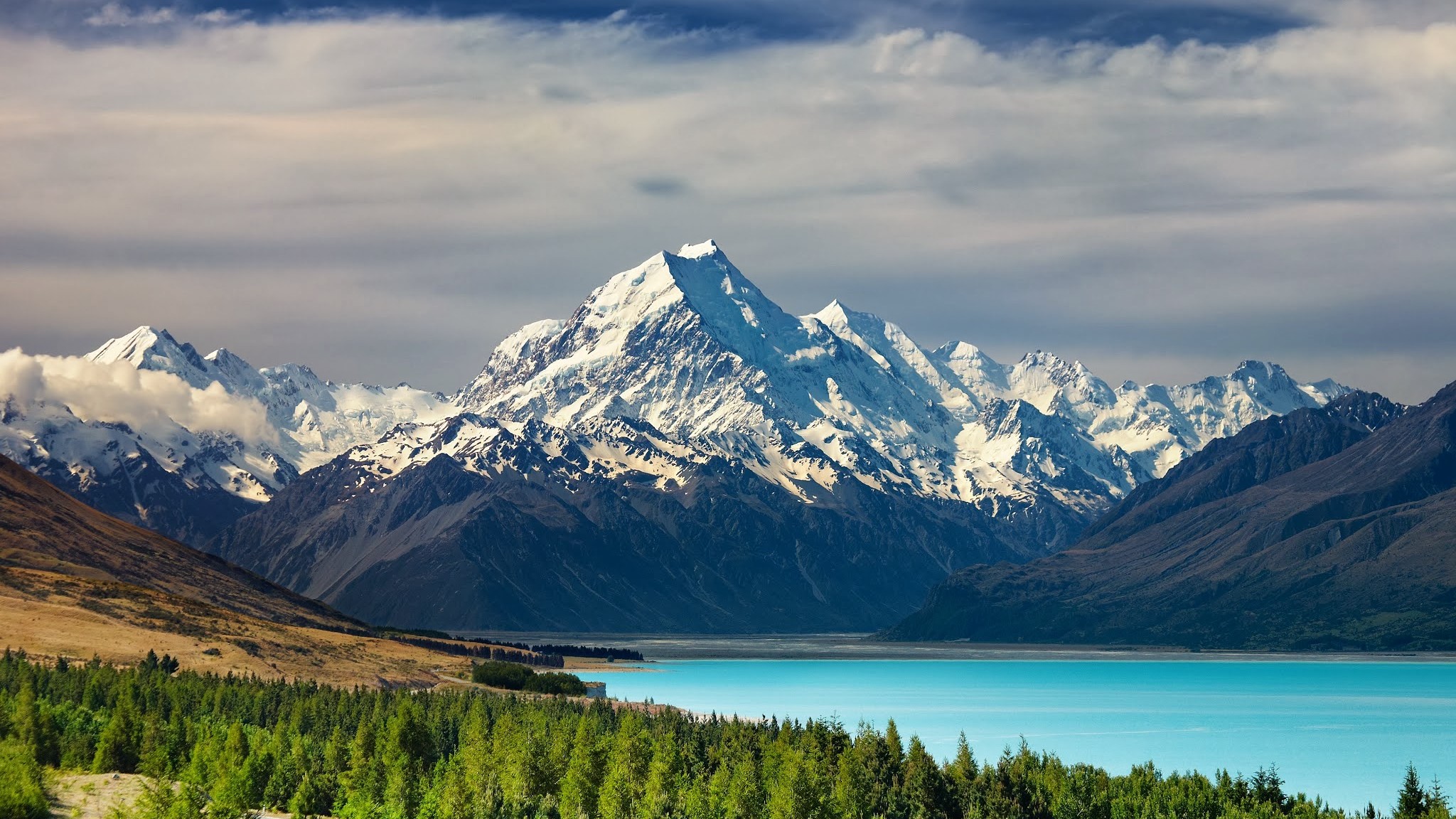 Mount Cook, New Zealand. Source worldfortravel.com.
