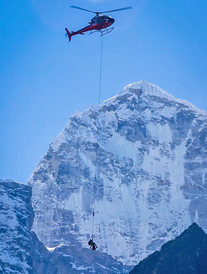 Long-line rescue at Mt. Ama Dablam Credit: Capt. Bibek Khadka
