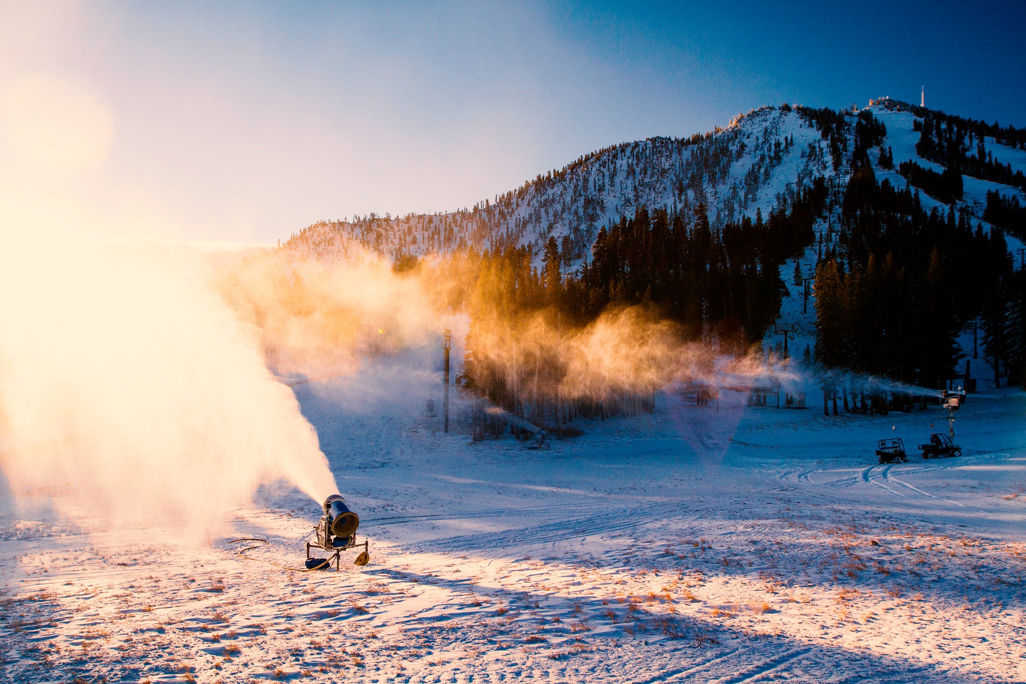 A beautiful day of snowmaking earlier this week! PC: Mt. Rose Facebook Page