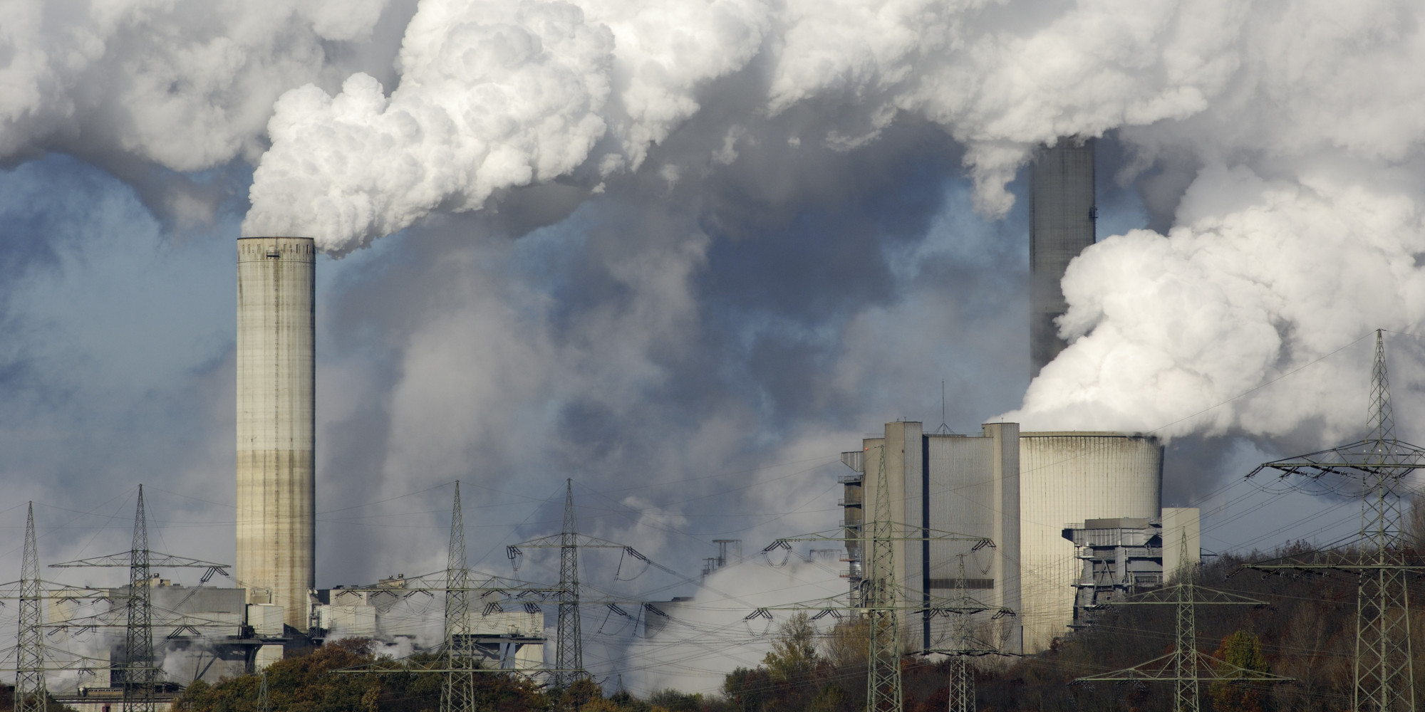 Coal Power plants like this one are becoming less economically viable. Photo: Huffington Post