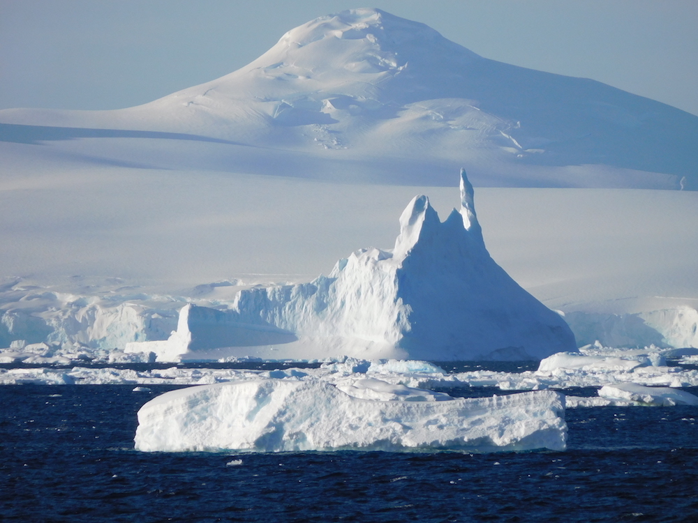 Iceberg spires. image: miles clark