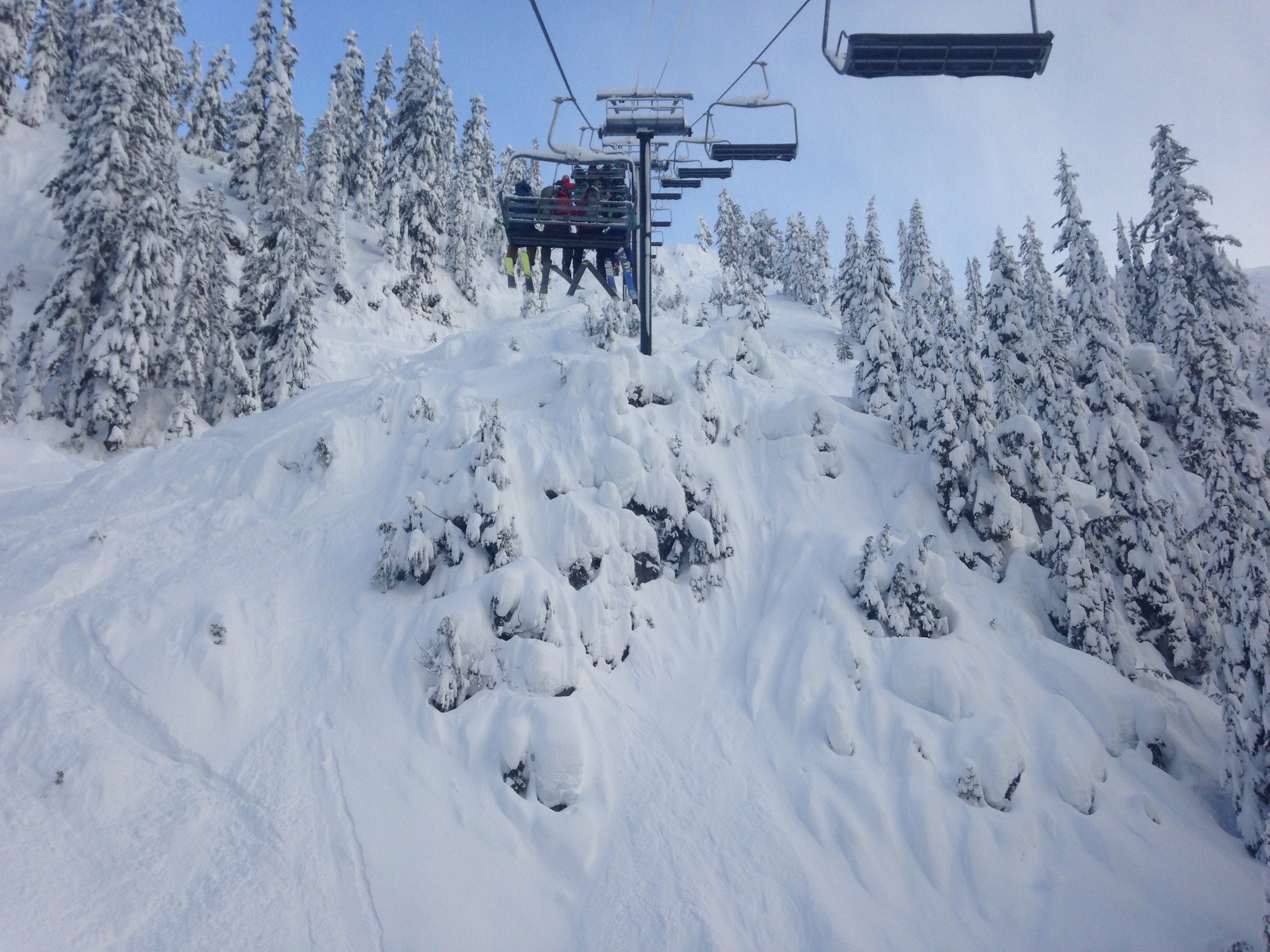 Mt. Baker ski area, WA yesterday. image: frankie/snowbrains