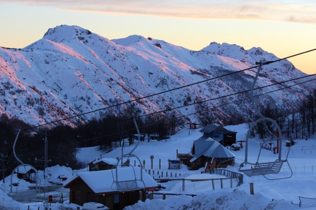 Nevados de Chillan. Augusti, 2014. foto: powderquest/snowbrains.com