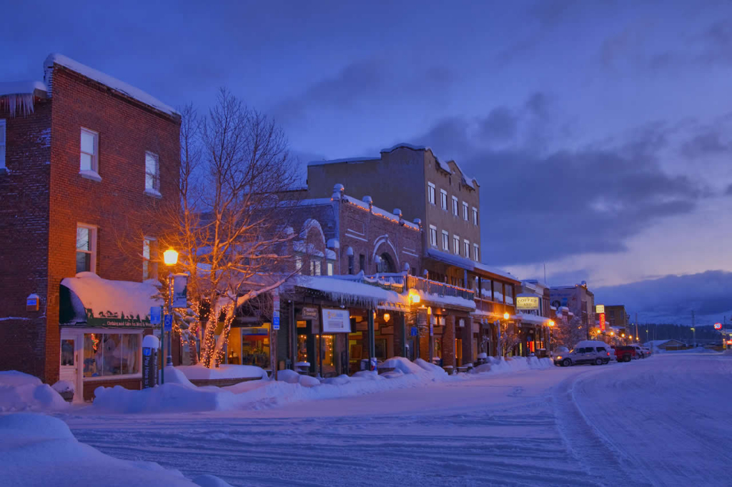 Winter in Truckee is a fun time with lots of Truckee Winter Activities