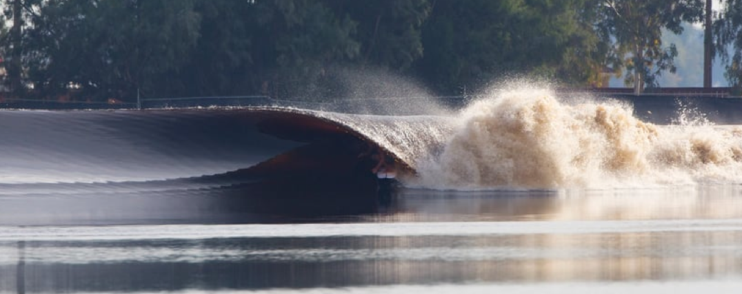 Kelly Slater's man made wave