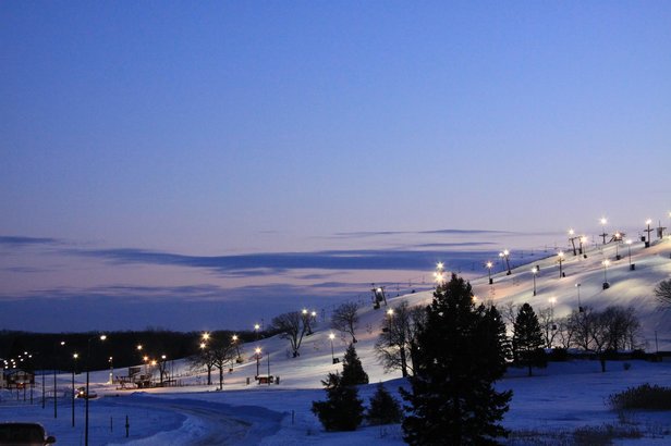 Vail Resorts Buys Wilmot Mountain Ski Resort Near Chicago - SnowBrains