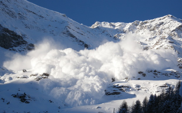 2 Killed In Avalanche In British Columbia Yesterday - SnowBrains