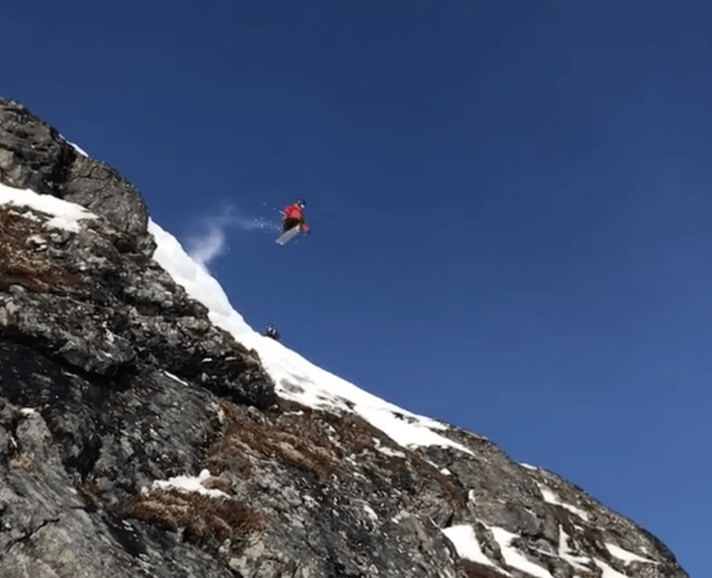 cliff, edvin olsson, freeskier, huge air, cliff jump
