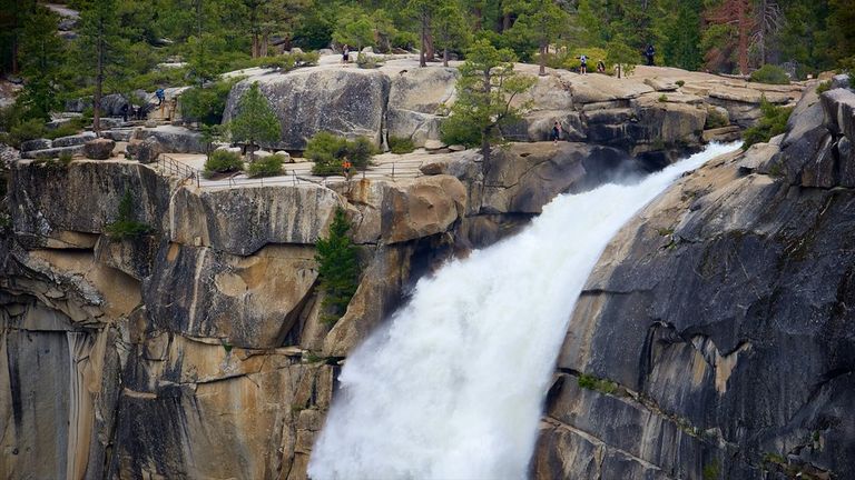 nevada fall, yosemite, california, israeli, selfie, fell to death