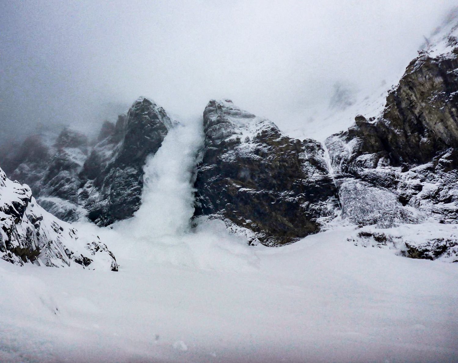 avalanche, canada, Banff, rockies, fernie