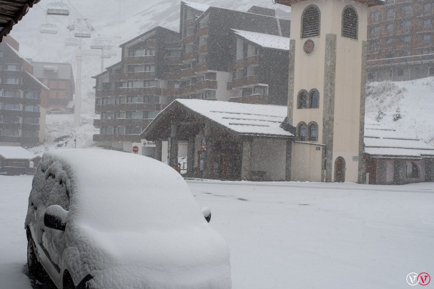 alps, storm, dump, snow, France, Italy, Switzerland, europe