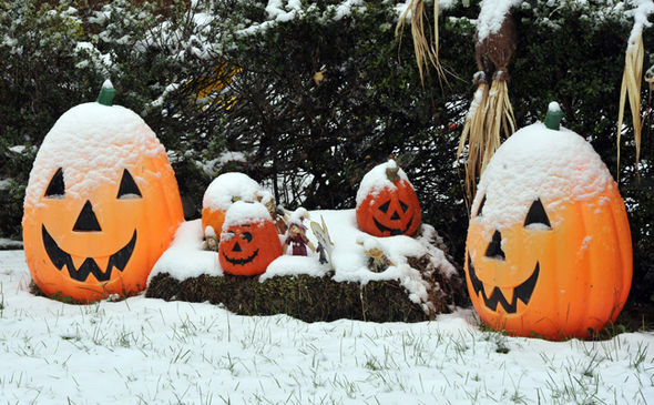 United Kingdom, cold, snow, halloween, coldest 100 years