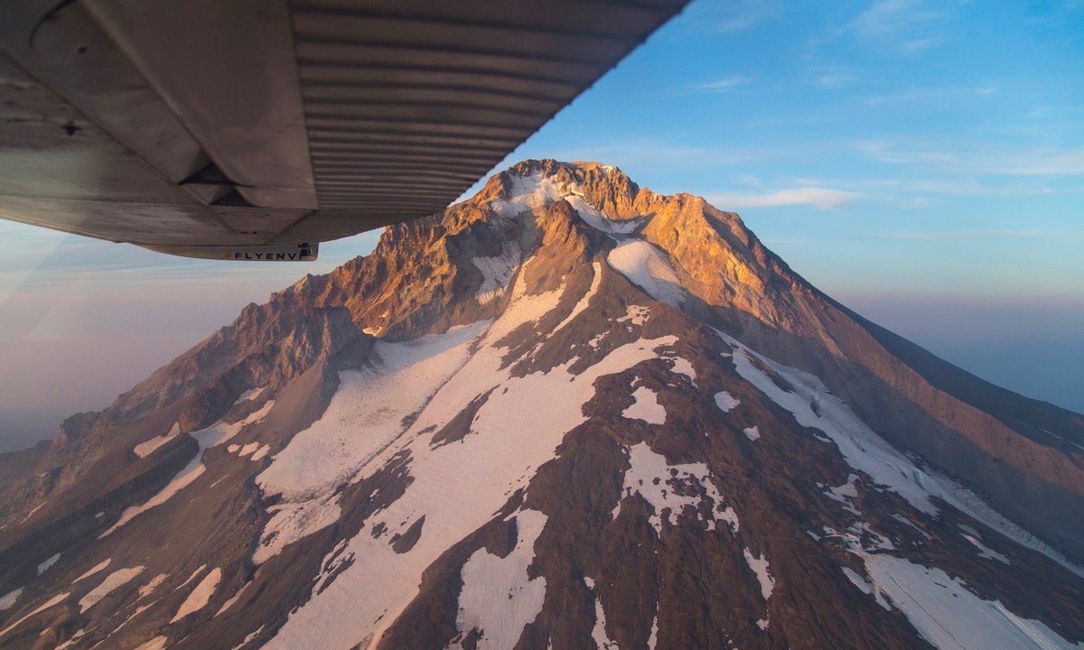 mt hood, body identified, missing hiker, Oregon, timberline lodge