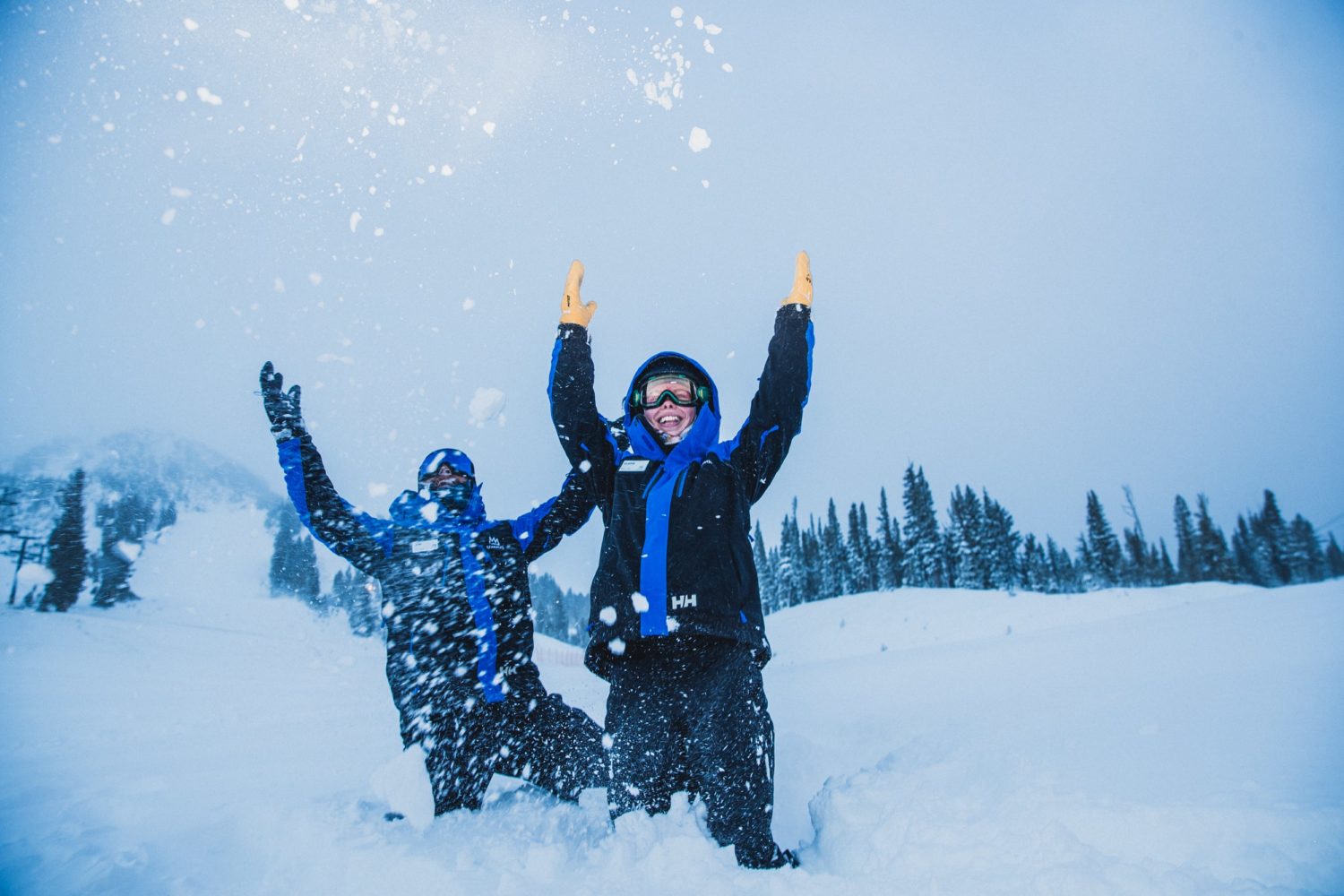 White Friday! Mammoth Mountain, CA Gets Over 2-Feet of Fresh Holiday ...