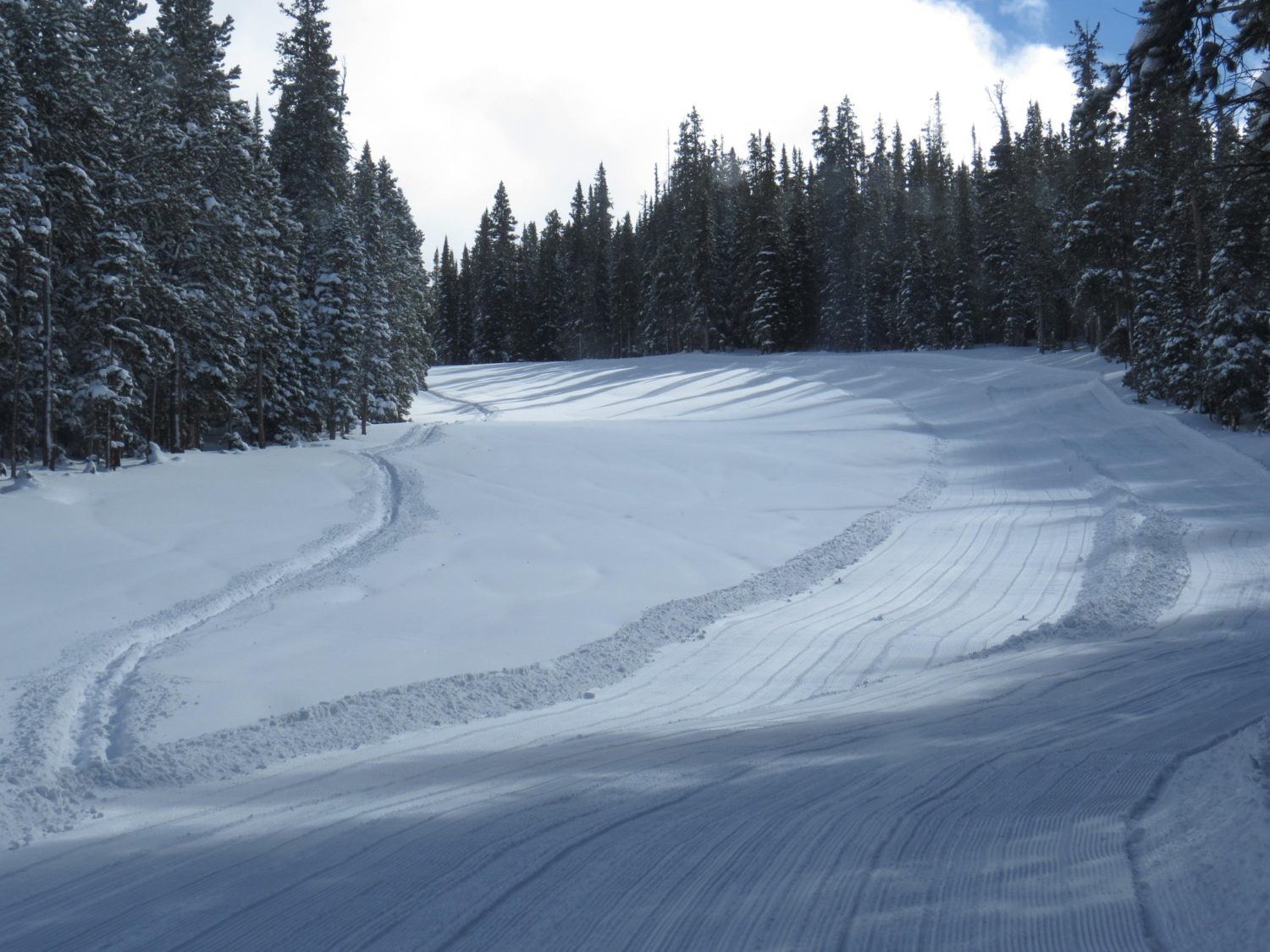 ski Cooper, colorado, early opening
