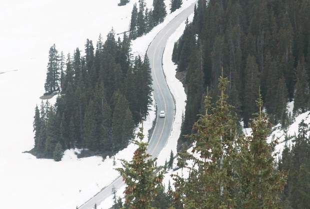 independence pass, closed, colorado, aspen