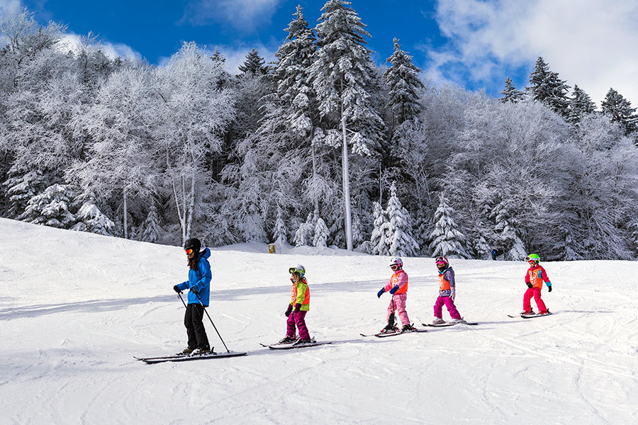 Ski lessons at Snowshoe