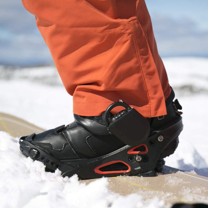 Innovative Gear: Portable Snowboard Footrest and Anti-Theft Lock -  SnowBrains