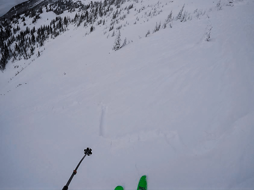 avalanche fracture in revelstoke