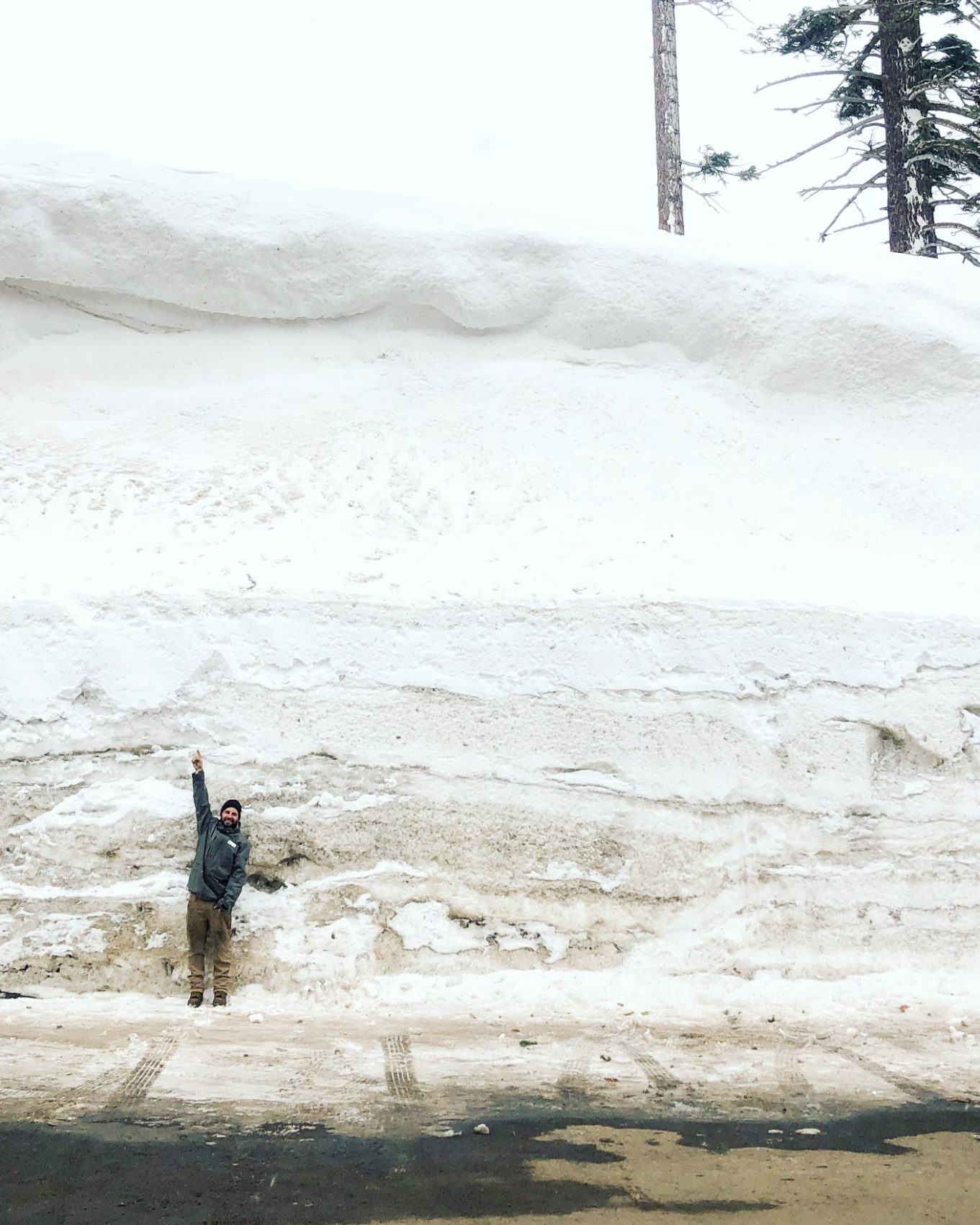 Sierra-at-tahoe, snowbank