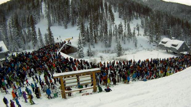 Colorado, vail, lift line, epic pass, 