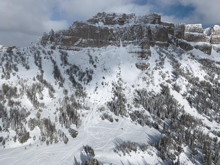 togotee, avalanche, Wyoming, breccia cliffs