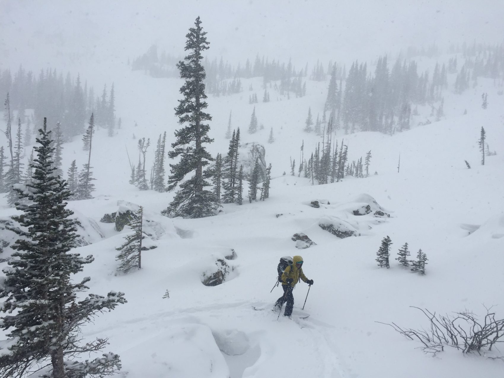 Rocky Mountain national park, search suspended, 