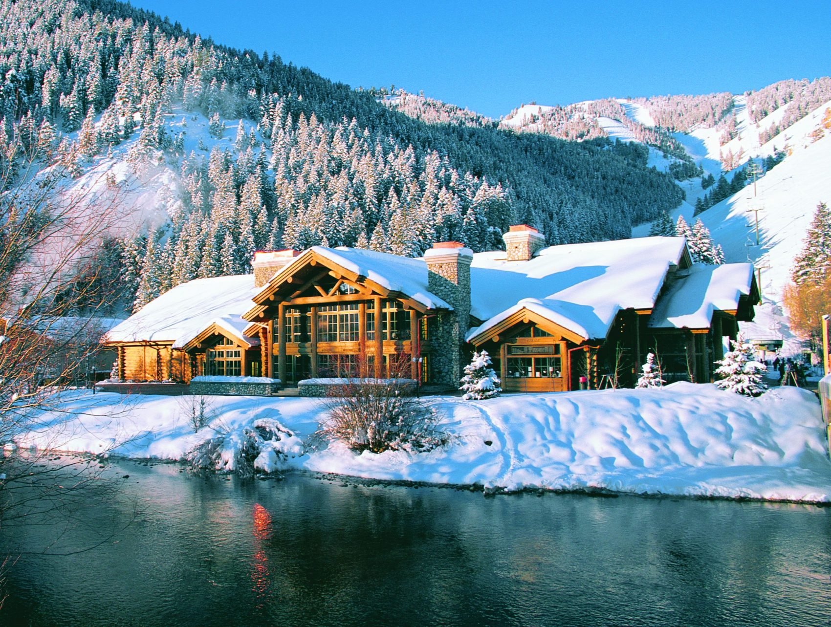 Sun Valley Ski Resort Guide