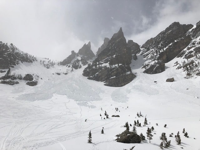 avalanche, colorado, Rocky Mountain national park, avalanches