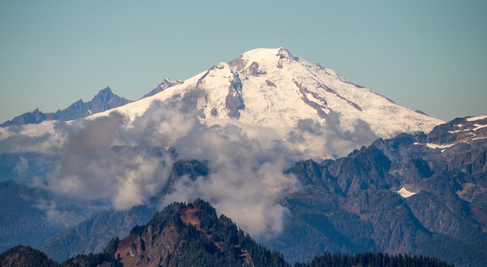 hiker, missing, mount baker, Washington,