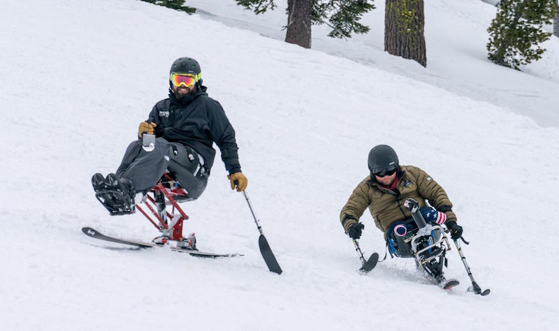 Disabled veterans skiing
